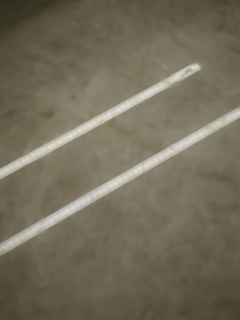 Light reflection showing dots
